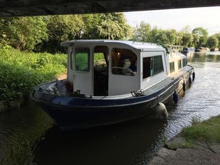 42ft x 12ft Widebeam Cruiser Project
