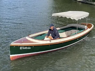 1990 Custom Boats Frolic 21