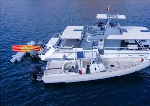 18.4m Luxury Semi submarine For Sale