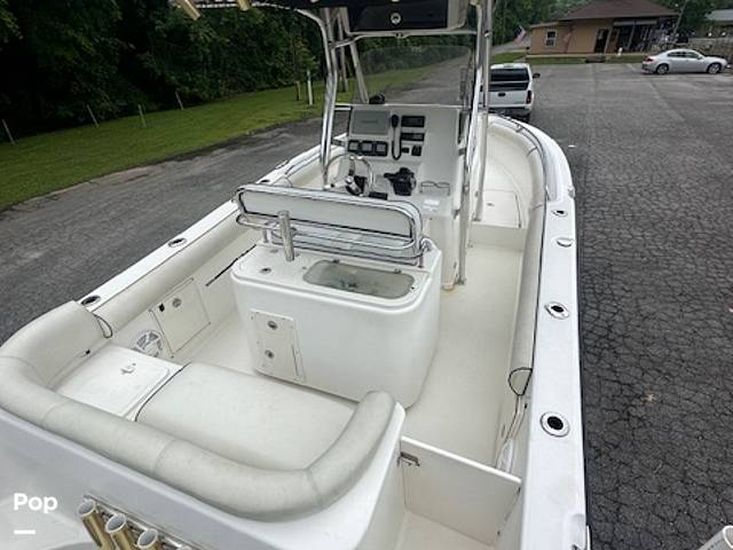 2007 Century 2400 center console