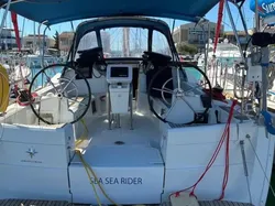 2017 Jeanneau Sun Odyssey 389