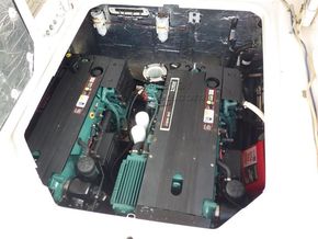Cranchi 41 Endurance Motor yacht - Engine Room
