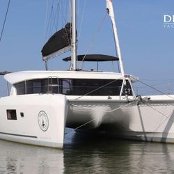 2023 Lagoon 42