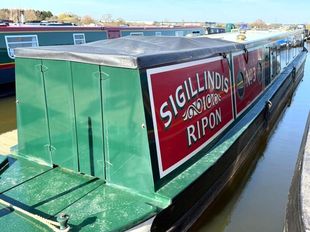 Sigillindis - A 58ft 2004 Reeves 6 berth semi-traditional stern narrow