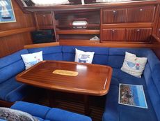 Bavaria 42