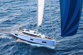 2025 Bavaria C38 2