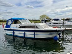 Fairline Mirage converted soft top