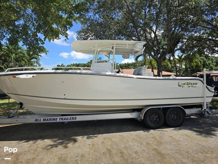 2019 Mako 284 center console