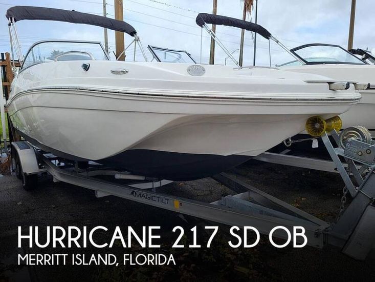 2019 Hurricane 217 sundeck