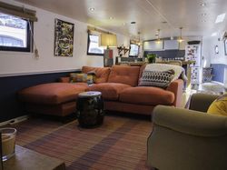 Nausicaa - A Spacious, Cosy Wide Beam, Priced to Sell (London)
