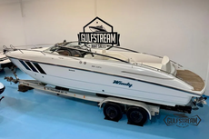 2015 Windy 29 Coho w/ Volvo Penta D6 400HP Diesel