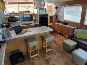 Navigator 5300 Classic Pilothouse Motoryacht  - Interior