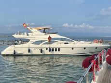 2004 Azimut 62
