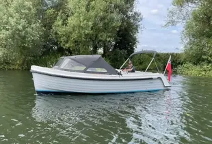 2023 Interboat Intender 700