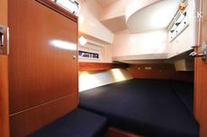 2011 Bavaria Cruiser 36
