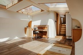 Main Room 2
