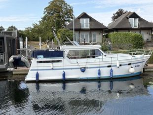 Hollandia 10.50 SL Dutch Steel Motor Cruiser - 1996