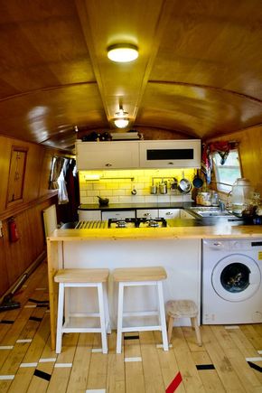 Breakfast bar and washing machine