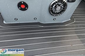 Highfield Sport 420 - speakers