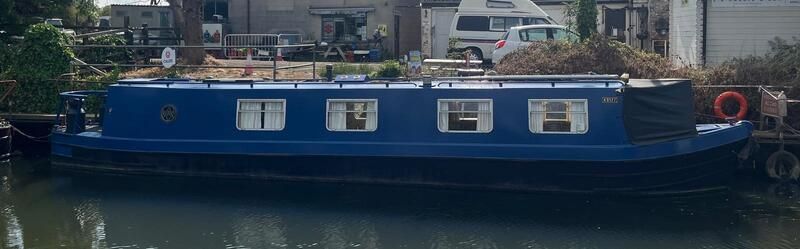 43’ Narrowboat by L R Harris & Son (one owner from build)