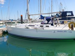 1999 Dufour  32 Classic