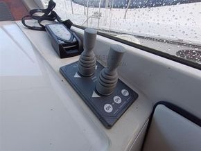 Marex 277 Consul Galley down arrangement  - Bow Thruster