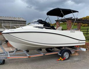 Quicksilver 505 Cabin (2020) Like new