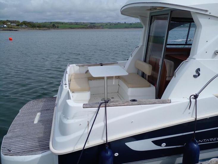 BENETEAU ANTARES 8 INBOARD DIESEL 2010
