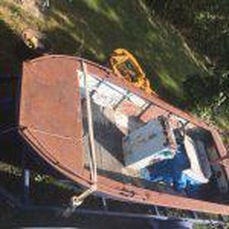 1995 17′ x 6.5′ x 1′ Steel Flat Bottom Jet Propelled Work Boat