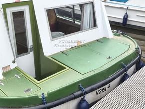 Bounty 30  - Aft Deck