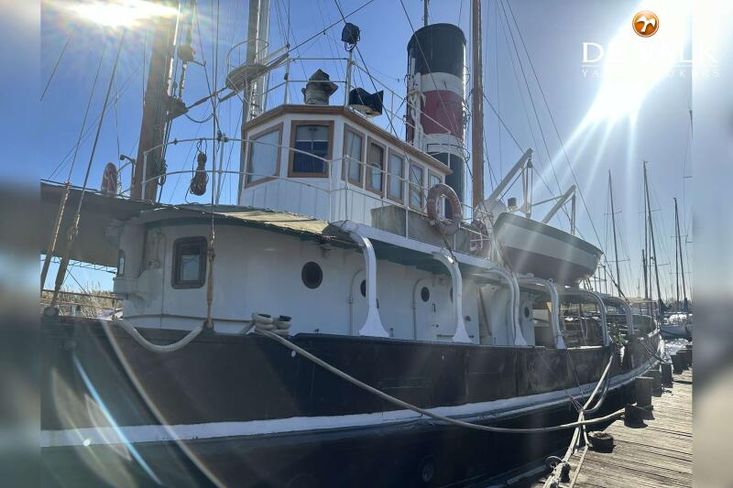 1895 Steam Tug 31M