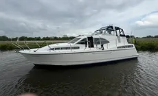 1999 Broom Ocean 38