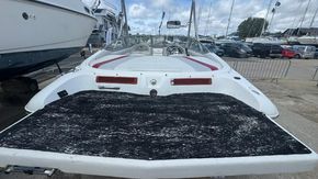 2008 Mariah SX18 10