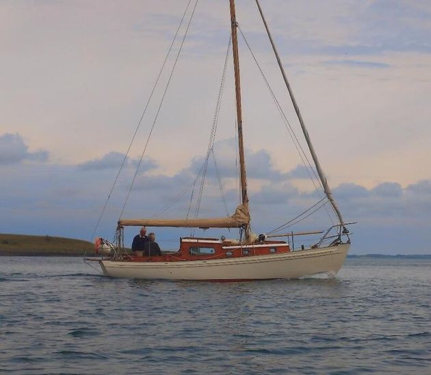 VERTUE CLASSIC SAILING CRUISER,V67, GORGEOUS CONDITION  £25000