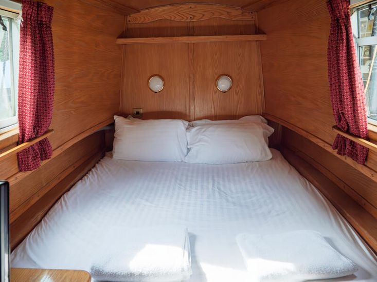 Newly Painted 45' Narrowboat!