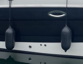 Monterey 265 CR  - Hull Close Up