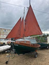 Character Boat Post Boat Cuddy