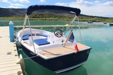 Electric Hire Boat Rental Business