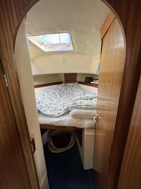 Forward V berth which is a good sized bed.