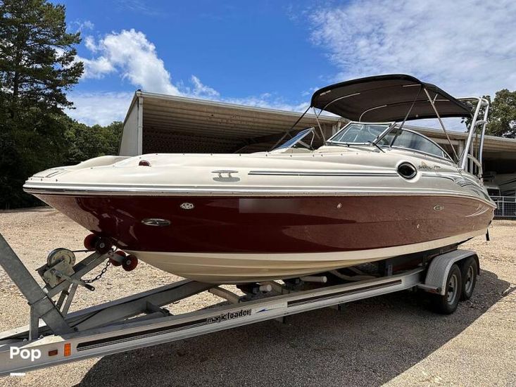 2006 Sea Ray 240 sundeck