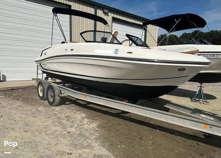 2021 Bayliner vr5