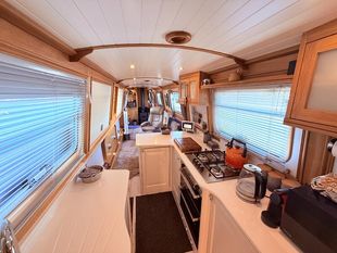 60ft 2022 Aqualine Cruiser Stern Narrowboat with barrus diesel engine