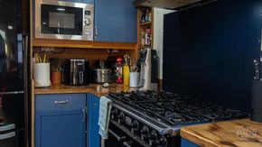 Kitchen/cooker