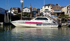 Sports boat used as the high speed camera boat used in the Bond Movie