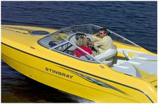 Stingray 220 SX Cuddy/Cruiser
