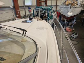 Nimbus 370 Commander  - Foredeck