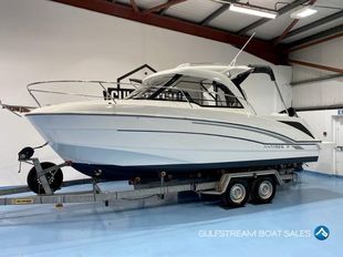 2021 Beneteau Antares 7 with Suzuki 150HP 