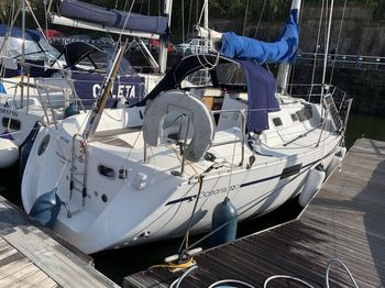 Beneteau Oceanis 320 | 10m