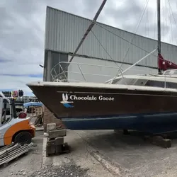 1983 Prout Snowgoose 37