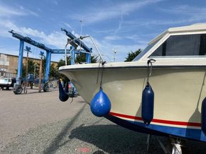 Birchwood 25 Executive  - Bow